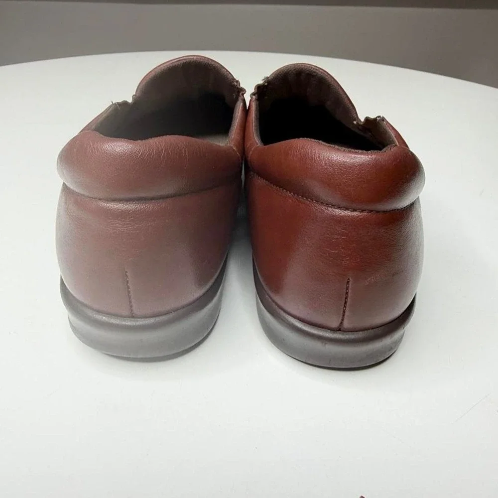 SAS Brown Leather Comfort Slip-On Loafers Granny core